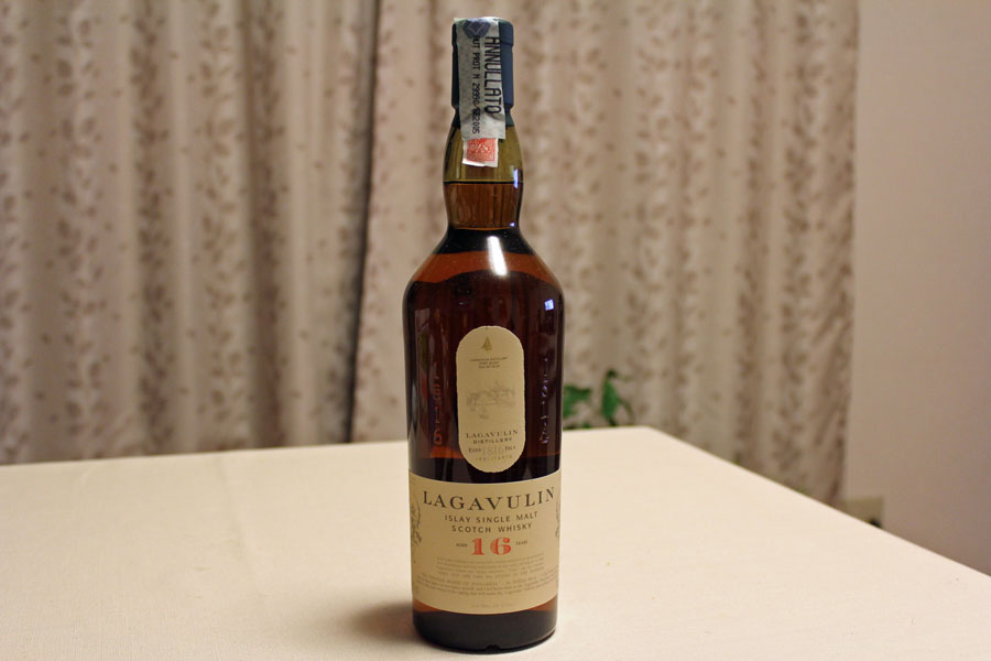 Lagavulin（ラガヴーリン）16年 | いぶし銀杏な生活